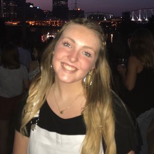 Meet your Posher, Blake